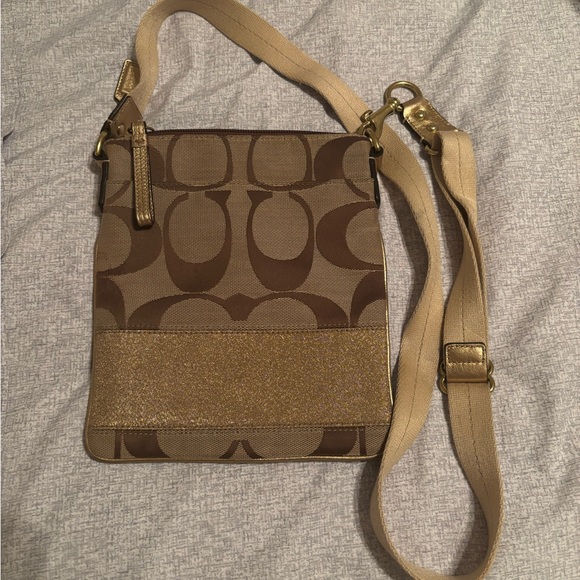 Coach Handbags - Coach Crossbody Purse